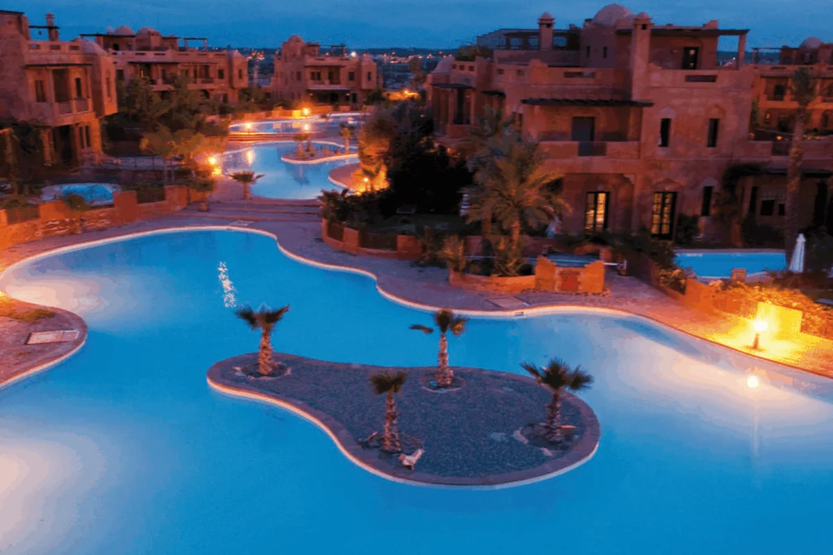 ICEP Rivenditore piscine Desjoyaux Triveneto